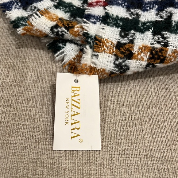 NWT Multi-Color Bazzaara Scarf - Picture 4 of 6
